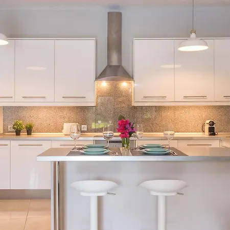 Arena Marbesa Apartment Marbella