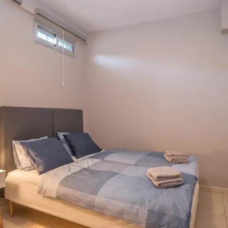 Arena Marbesa Apartment